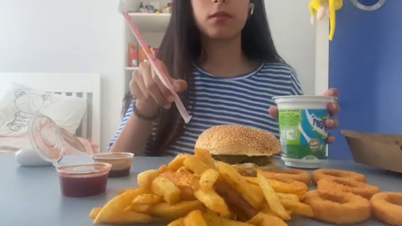 Dev Hamburger Yiyorum 🍔 | Big Juicy Burger ASMR @BurgerYiyelim 