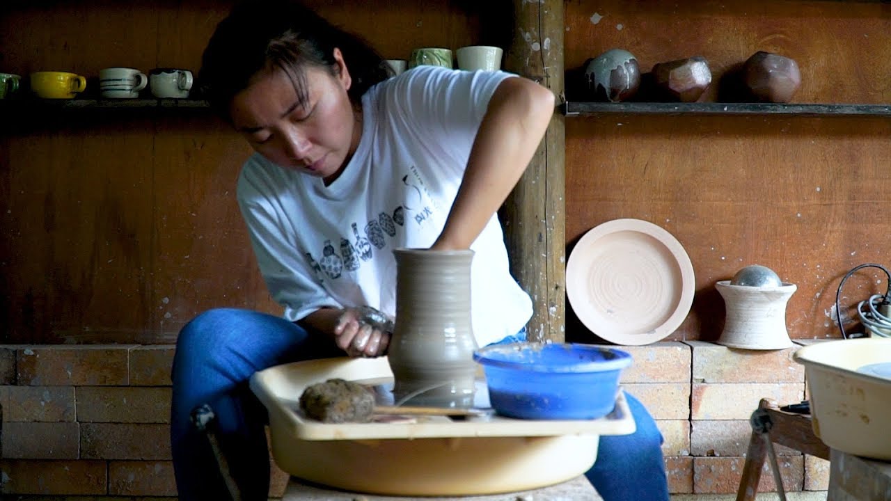 Dragon of The West — Thow Kwang Pottery Jungle