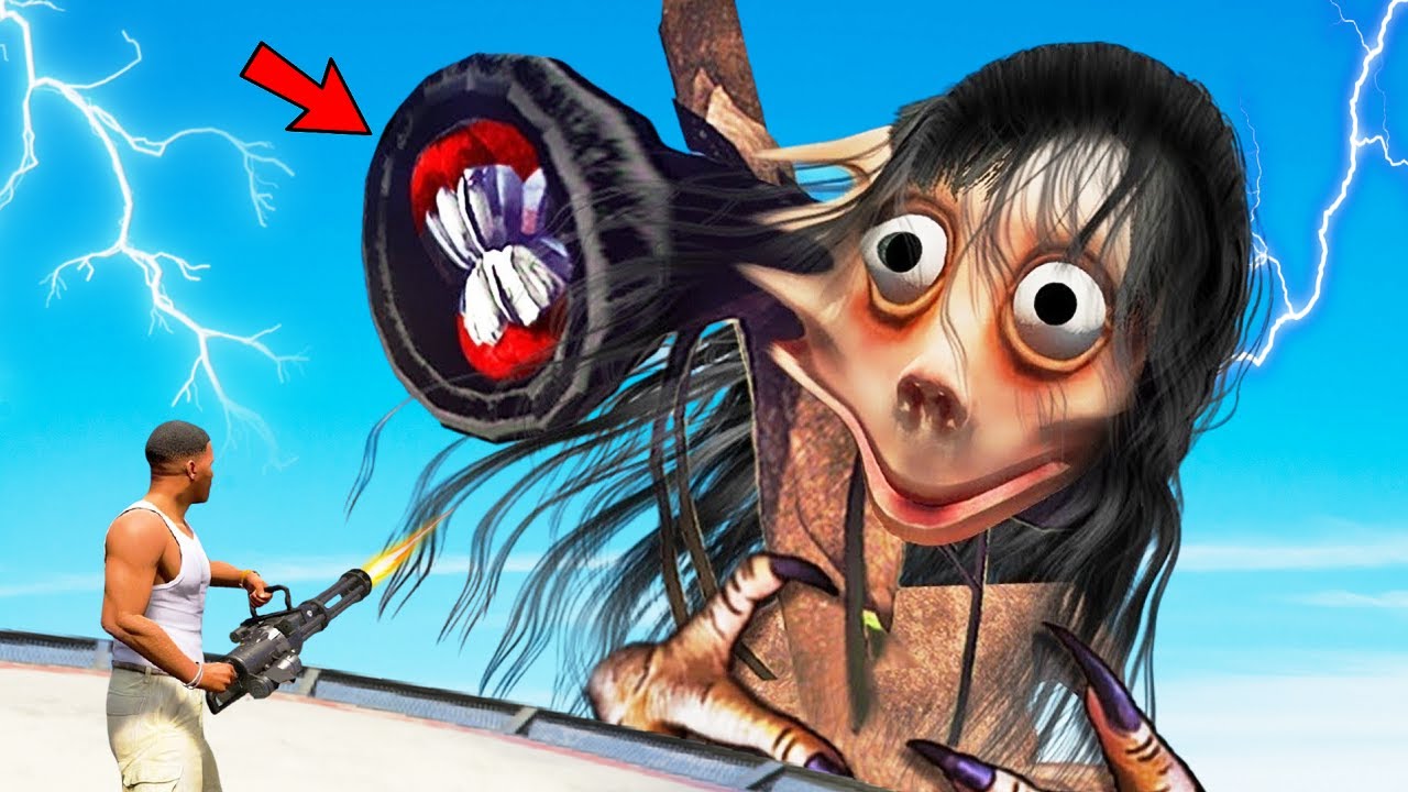 Scary MOMO SIREN HEAD Attacked AND Destroys LOS SANTOS In GTA 5 - Momo VS Franklin