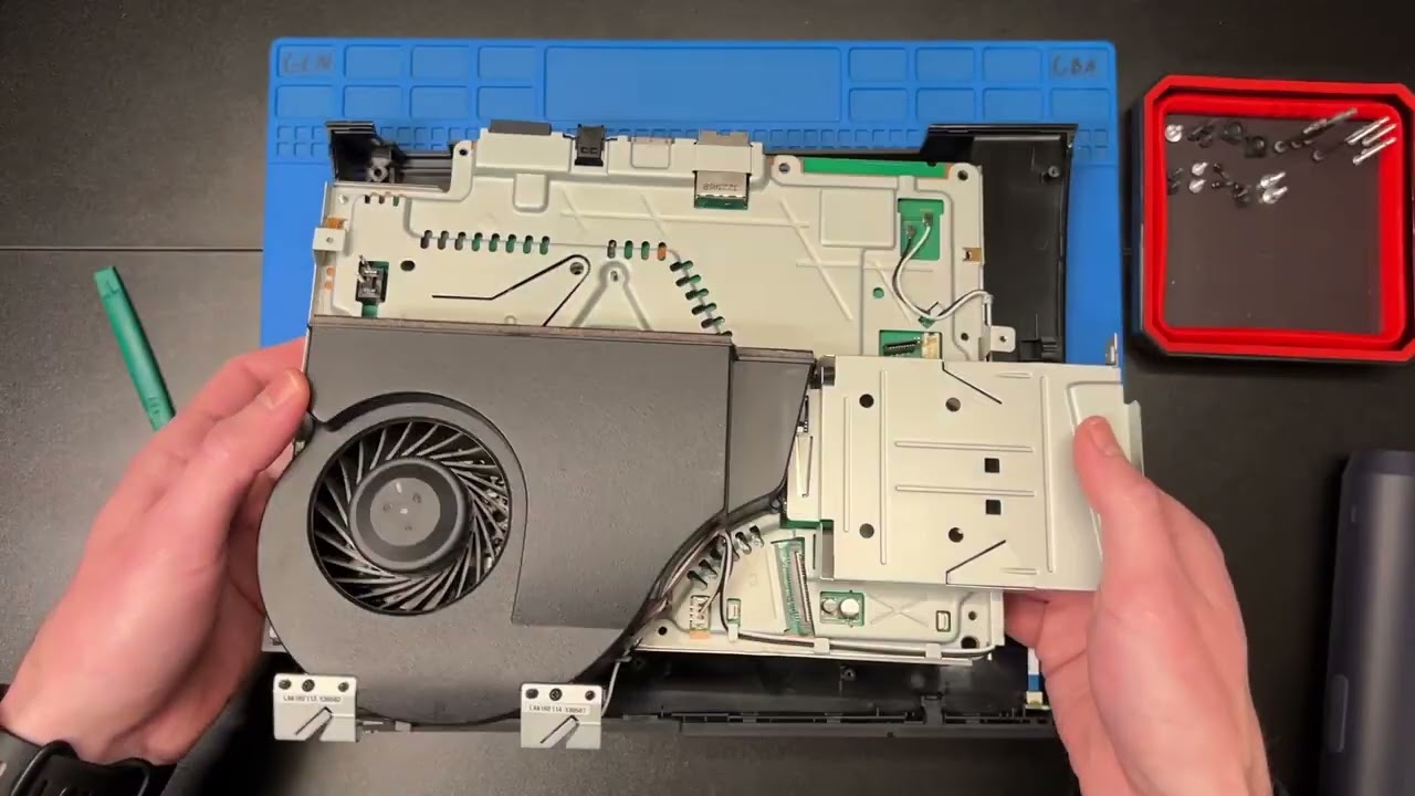 PS3 Super Slim - Clean, CMOS Battery, and Thermal Paste (CECH-4001C)