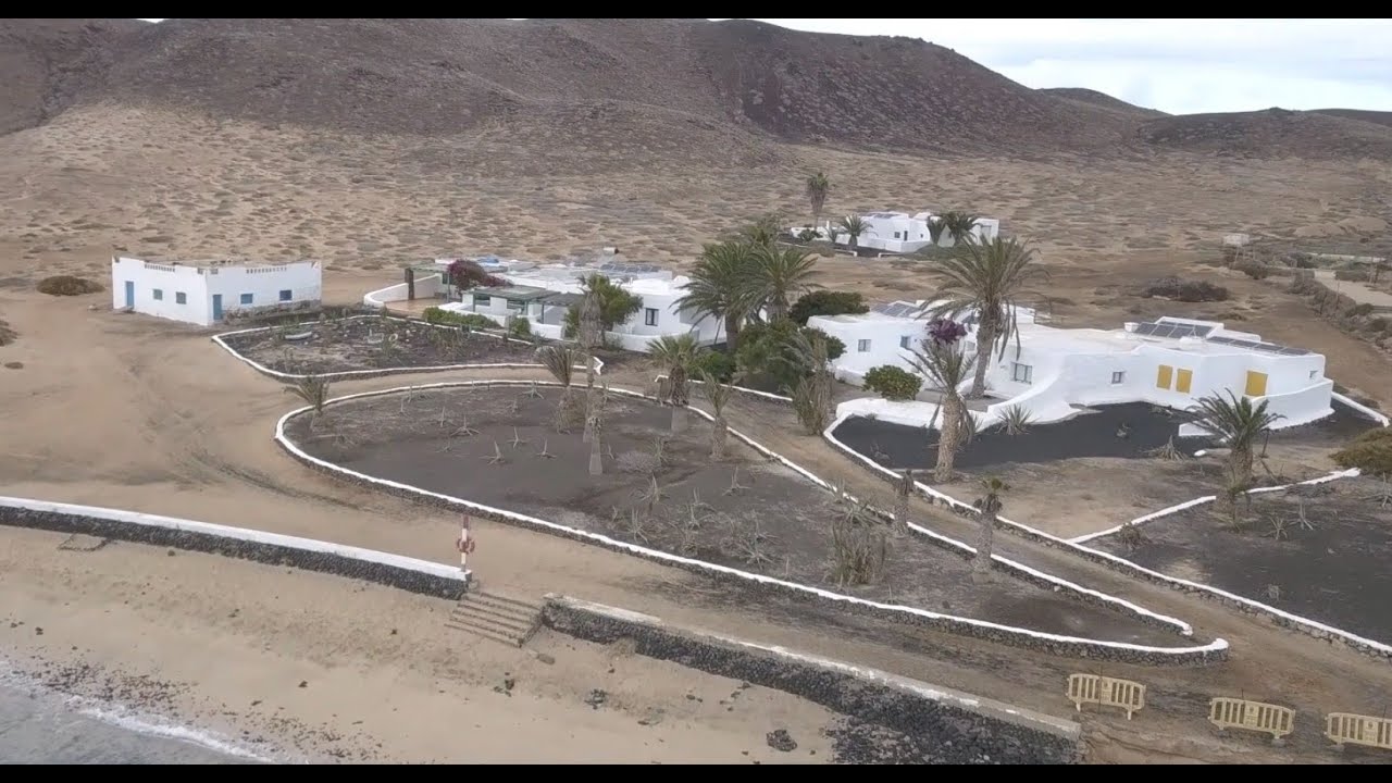 CANARY ISLANDS: La Graciosa  -Pedro Barba