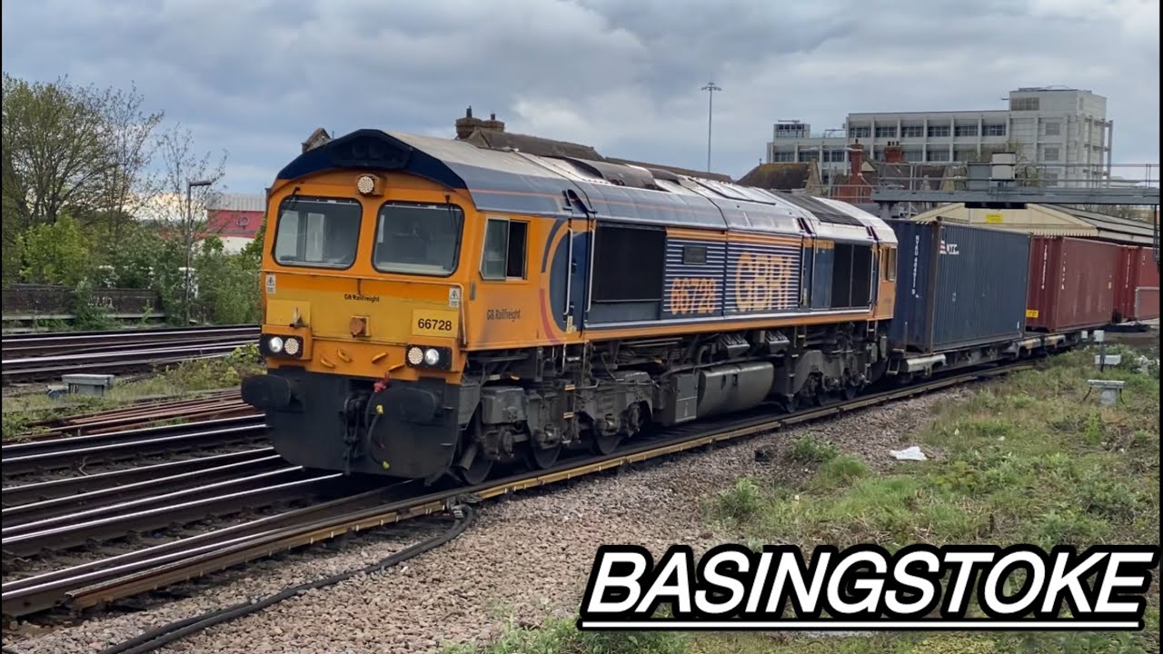 GLORIOUS Day of Trains at Basingstoke (SWML)