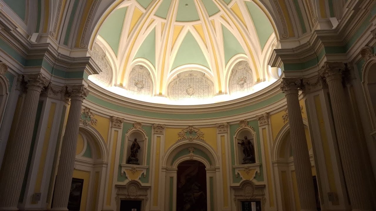 VÍDEO FIN DE SEMANA: NUEVO CAFÉ DE CERVANTES. RESIDENCIAL MANDARÍN. NUEVO MUSEO. PALACIO DE CRISTAL.