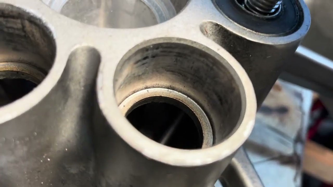 Ducati Multistrada 950 2018 and others cush drive removal.