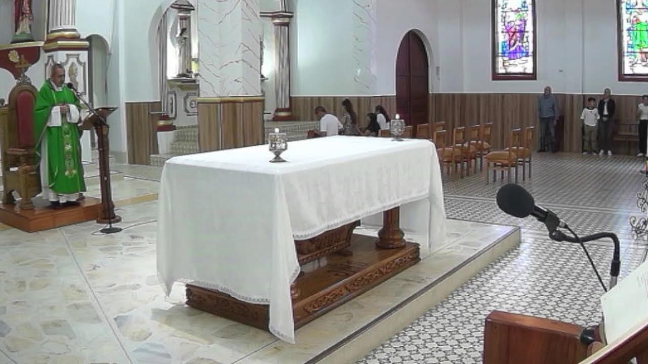 SANTA    EUCARISTIA  DE  HOY      DOMINGO    15  - 02 - 26         8   : 00     A  .  M.