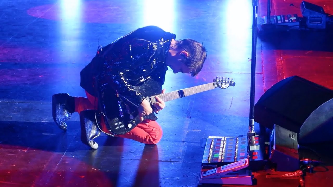 Muse - Showbiz (Live at Royal Albert Hall 2018)