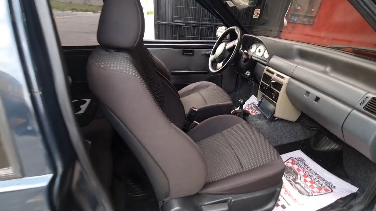 Fiat uno com bancos do Hyundai i30 - adaptação fenix garage