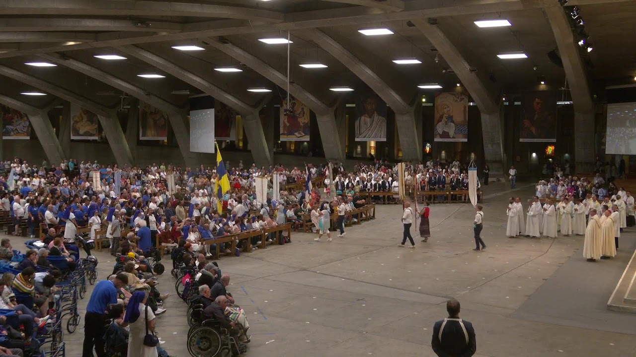 Procession eucharistique du Sanctuaire de Lourdes July 31, 2025 🙏