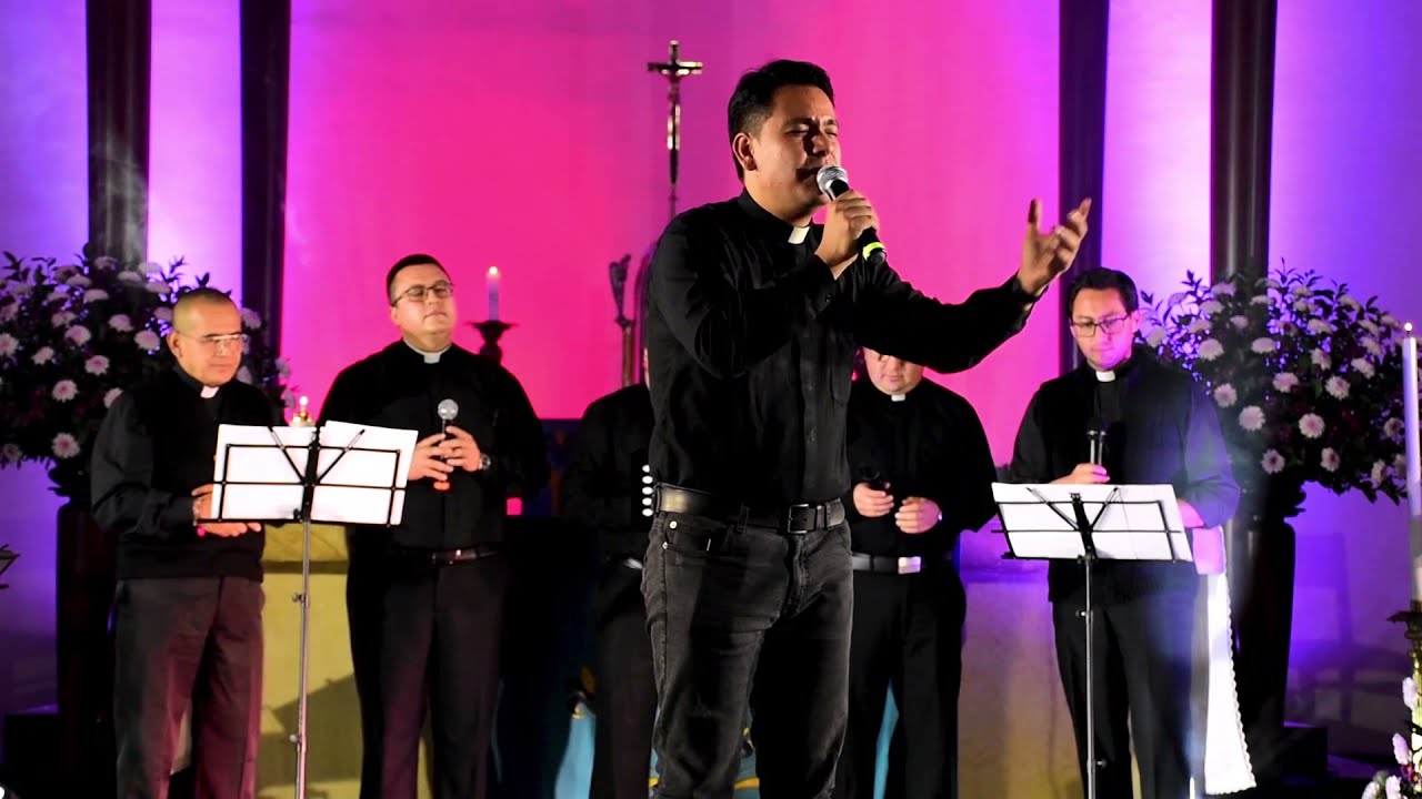 LEVÁNTATE AMADA MÍA (HERMANA GLENDA)-PADRE ANDRÉS FELIPE ARIAS/COVER