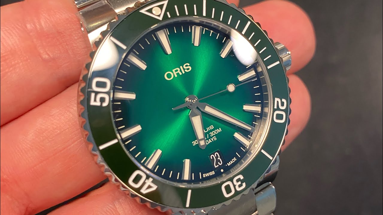 The New Oris Aquis | New Cal. 400 41.5 MM | Stunning Green Divewatch