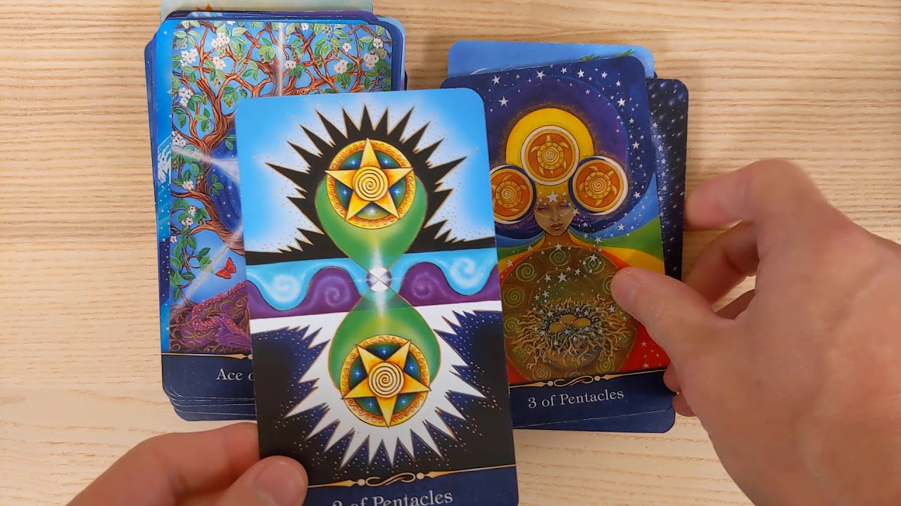 Star Tarot 2nd Edition - Unboxing and first look!