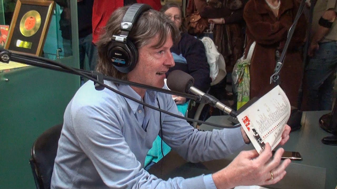 Rockart 13-03-2010 - Erik de Zwart met de Top 40 van 13 Maart 1971 Deel 02