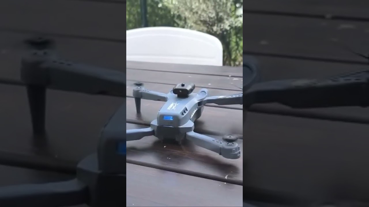 Schiefer Flug Defekte Drohne