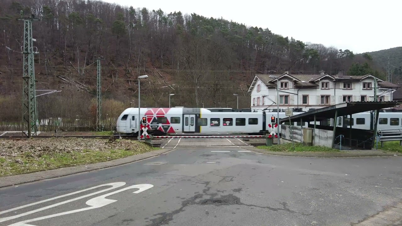 Bahnübergang Weidenthal
