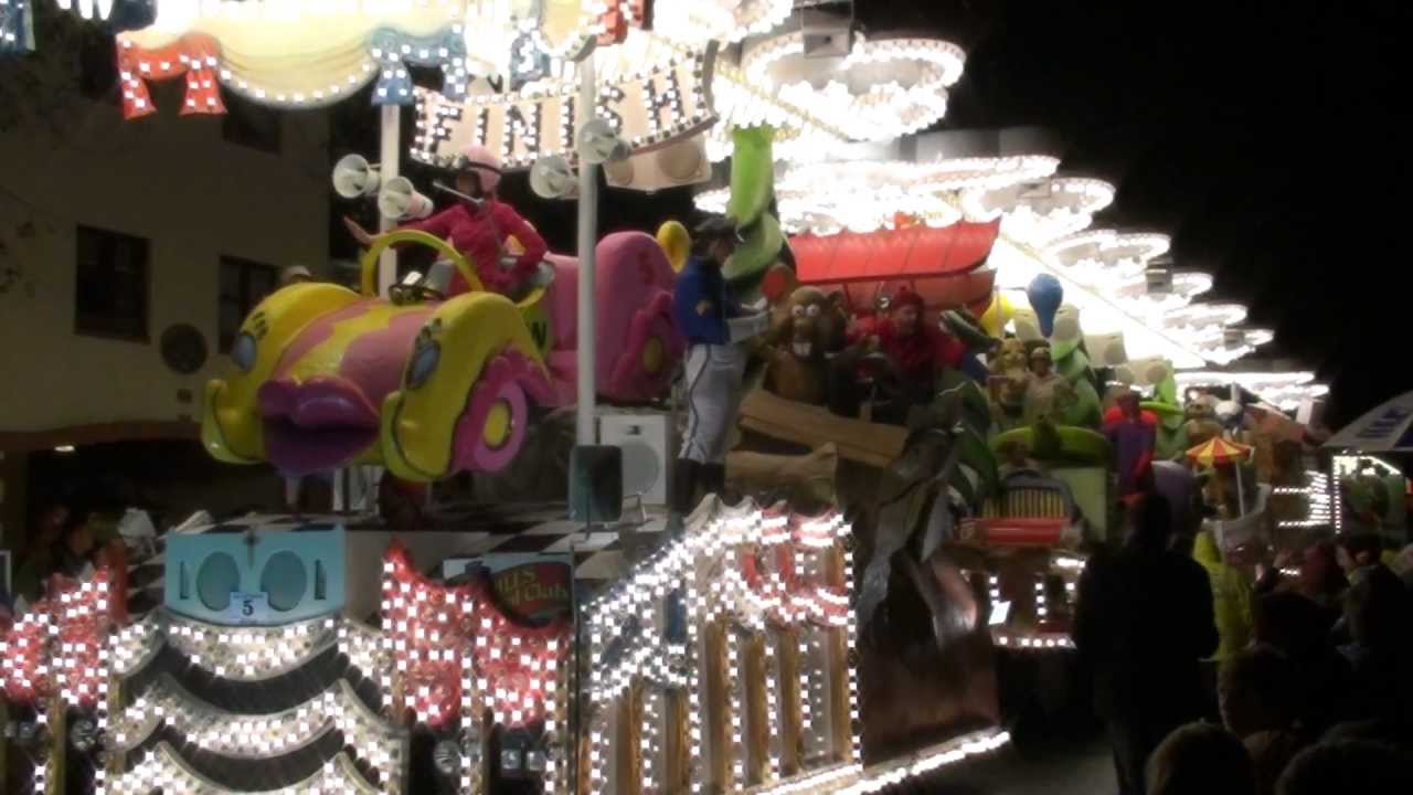 Wills CC - Wells Carnival 2011