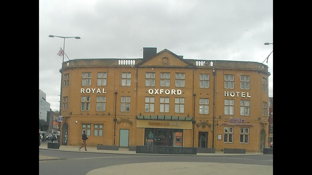 Oxford England a drive around the city / Free Camper van stopover