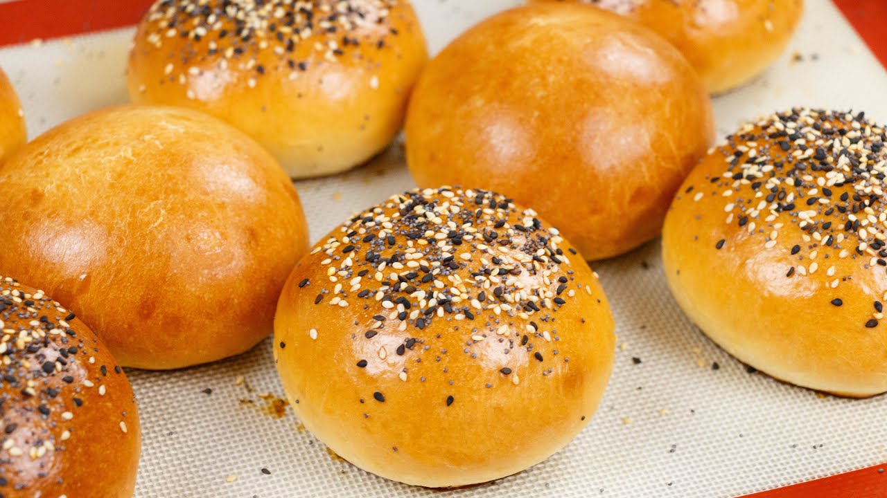 Homemade Soft And Fluffy Hamburger Buns! Japanese Milk Buns Recipe