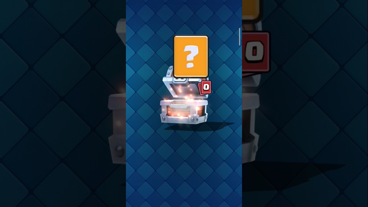 What's inside the Giant Chest 🧰.. #clashroyale #shorts #gaming