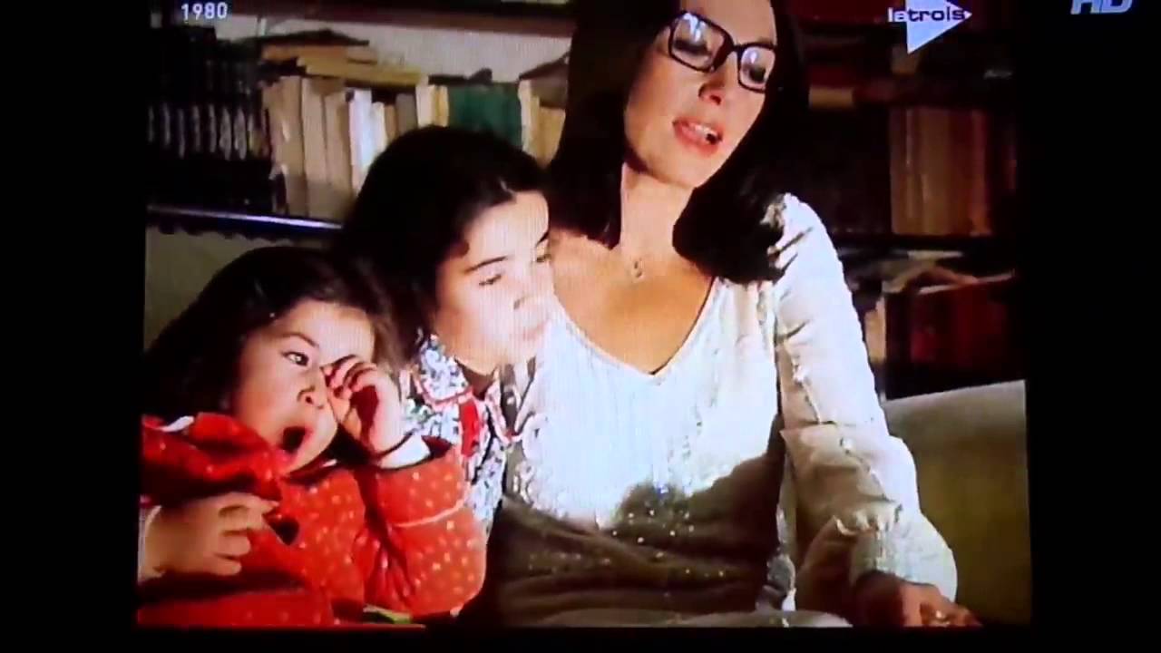 STILLE NACHT , HEILIGE NACHT - Nana Mouskouri chante Noël 1980