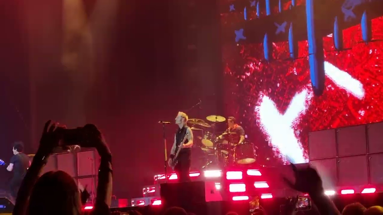 Green Day - Holiday, 18.6.2022, live in Hradec Králové, Rock for people