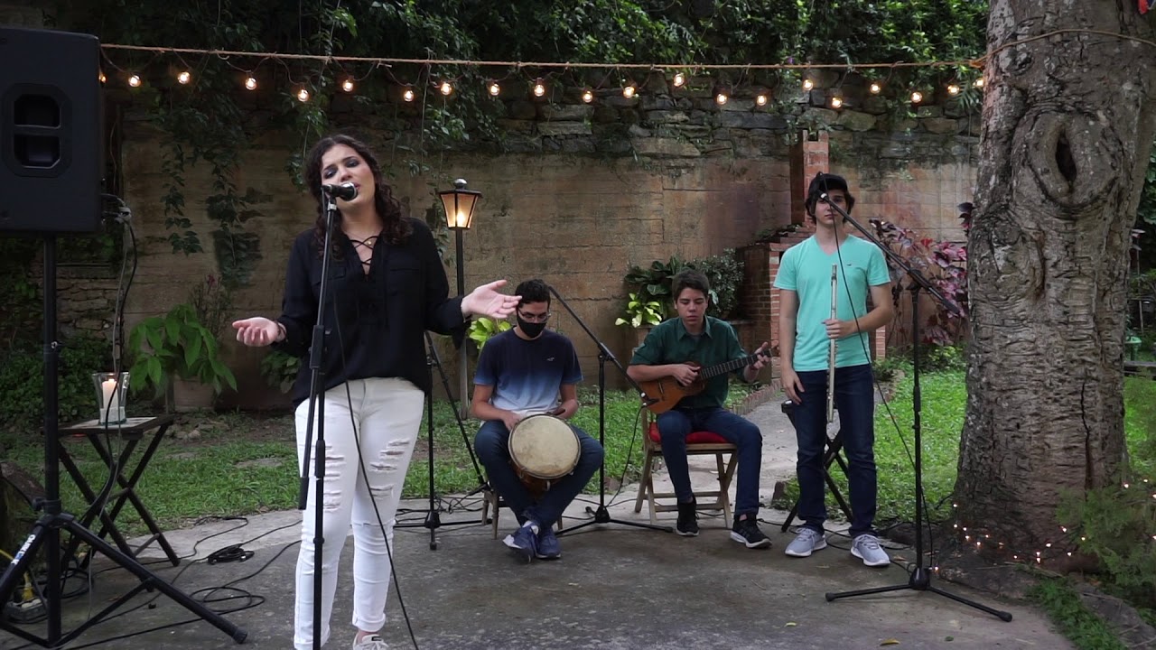 Aquel Zuliano-Valentina Garcia