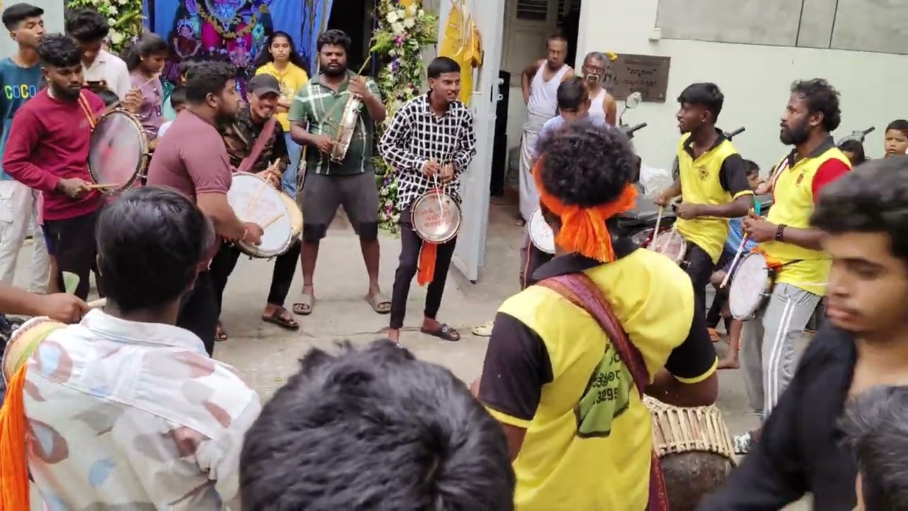 ಚೇತು ಬಾಯ್ಸ್ ಹಳೇ ಊರು 