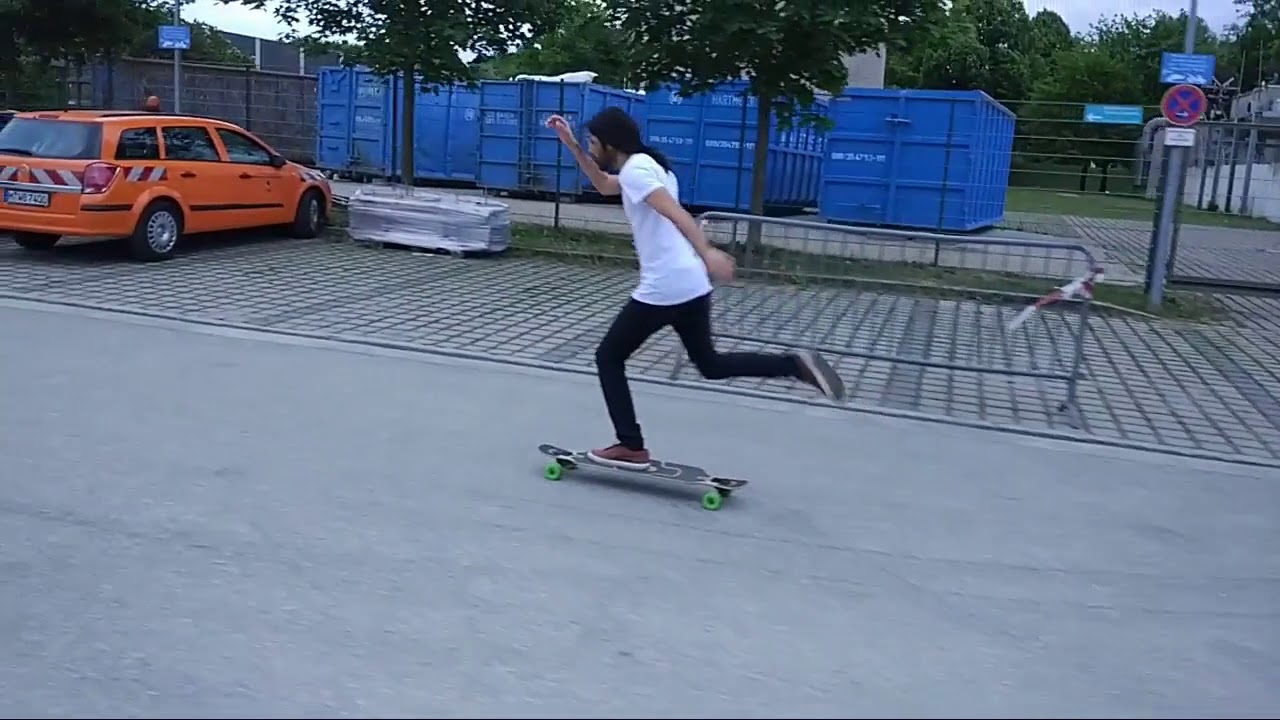 Longboard pumping