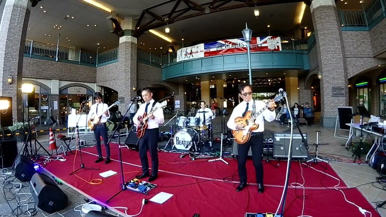 The Beatlarks - WHILE MY GUITAR GENTLY WEEPS (The Beatles Cover) [Live at Beatles Street Suito 2025]