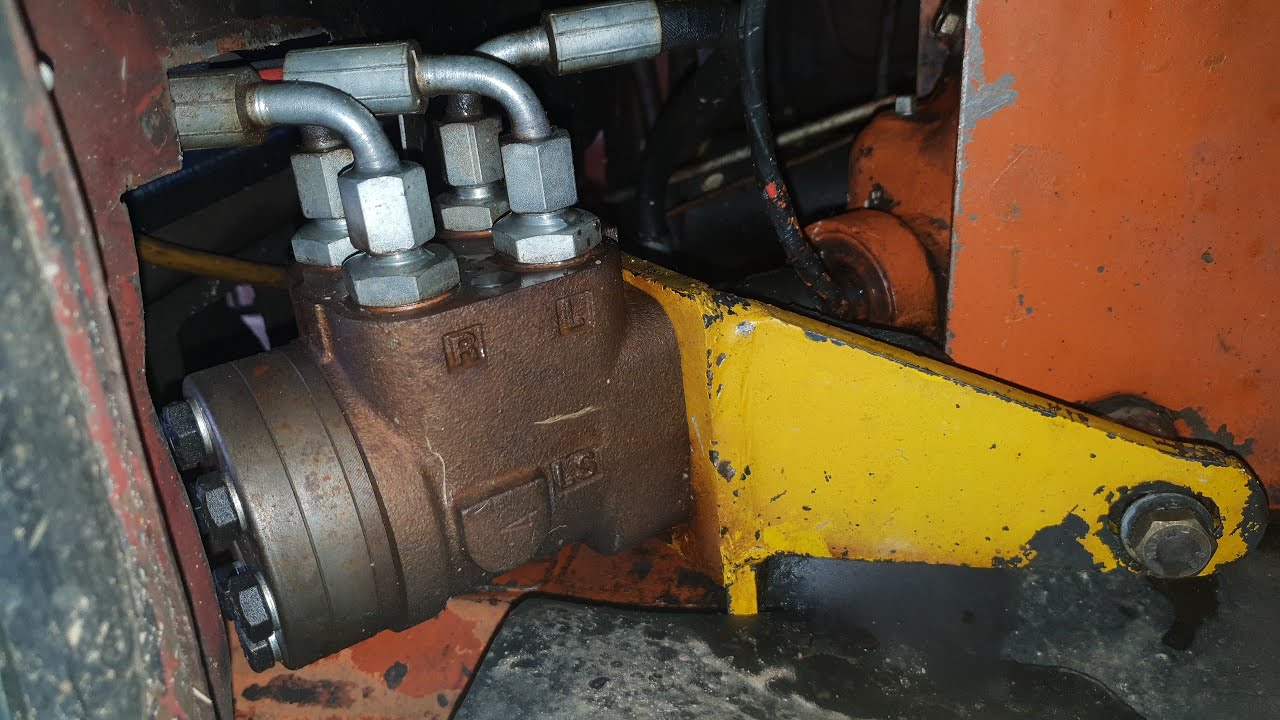 UTB 650 - De ce danfoss-ul merge greu? Servodirectia cu danfoss (danfus) la tractor dupa 3 ani.