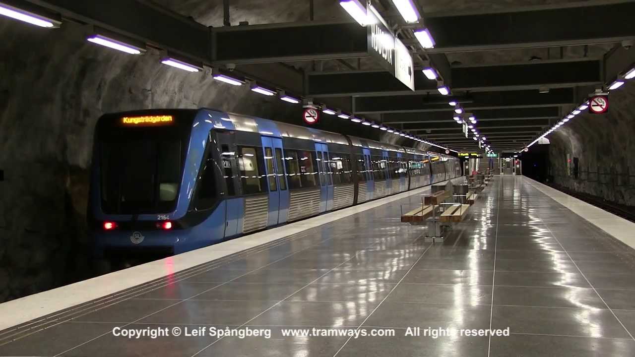 SL Tunnelbana tåg / Metro trains at Hjulsta station, Stockholm, Sweden