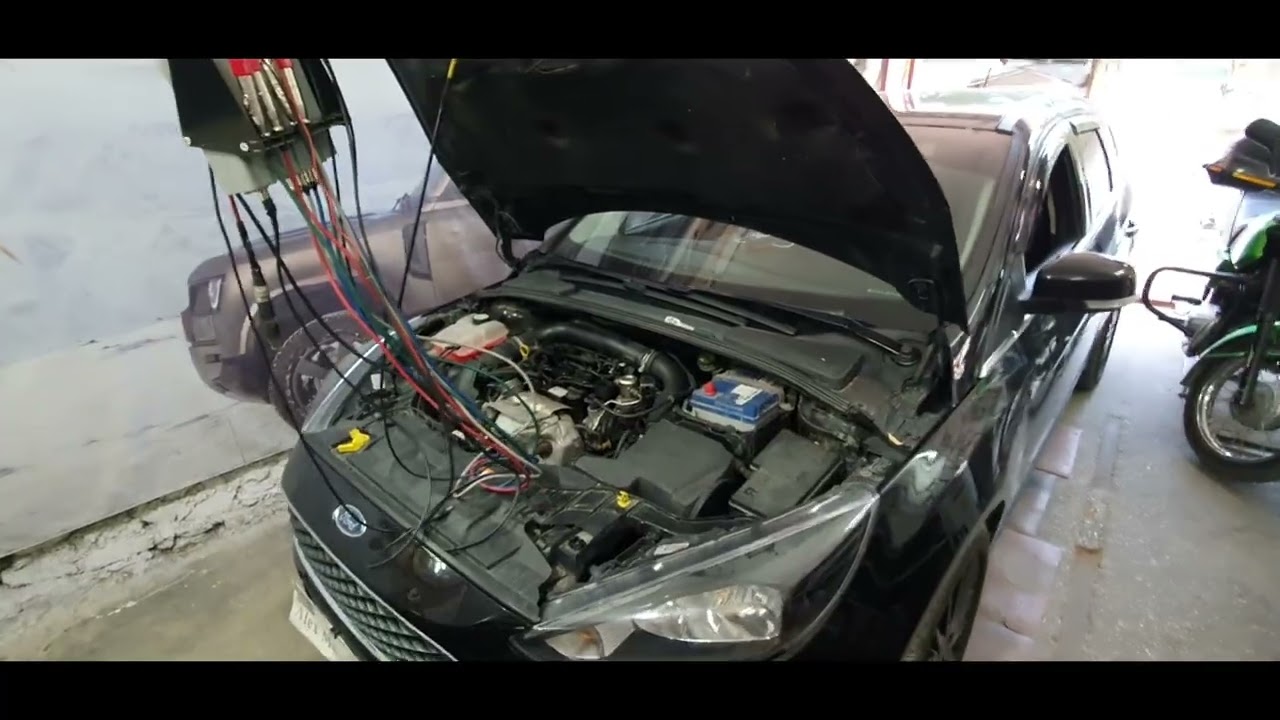 Форд Фокус 1,0 Ecoboost троит когда холодный !