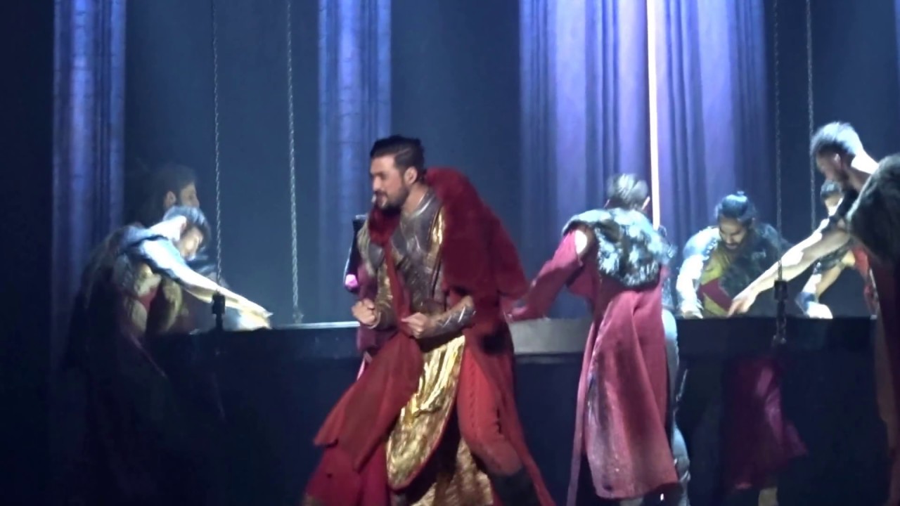 La Légende Du Roi Arthur - Je me relève - 27/03 Toulouse HD