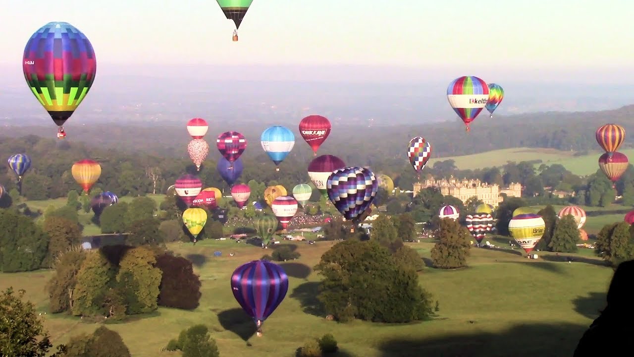 Longleat Sky Safari 2019 - timelapse of mass balloon launch
