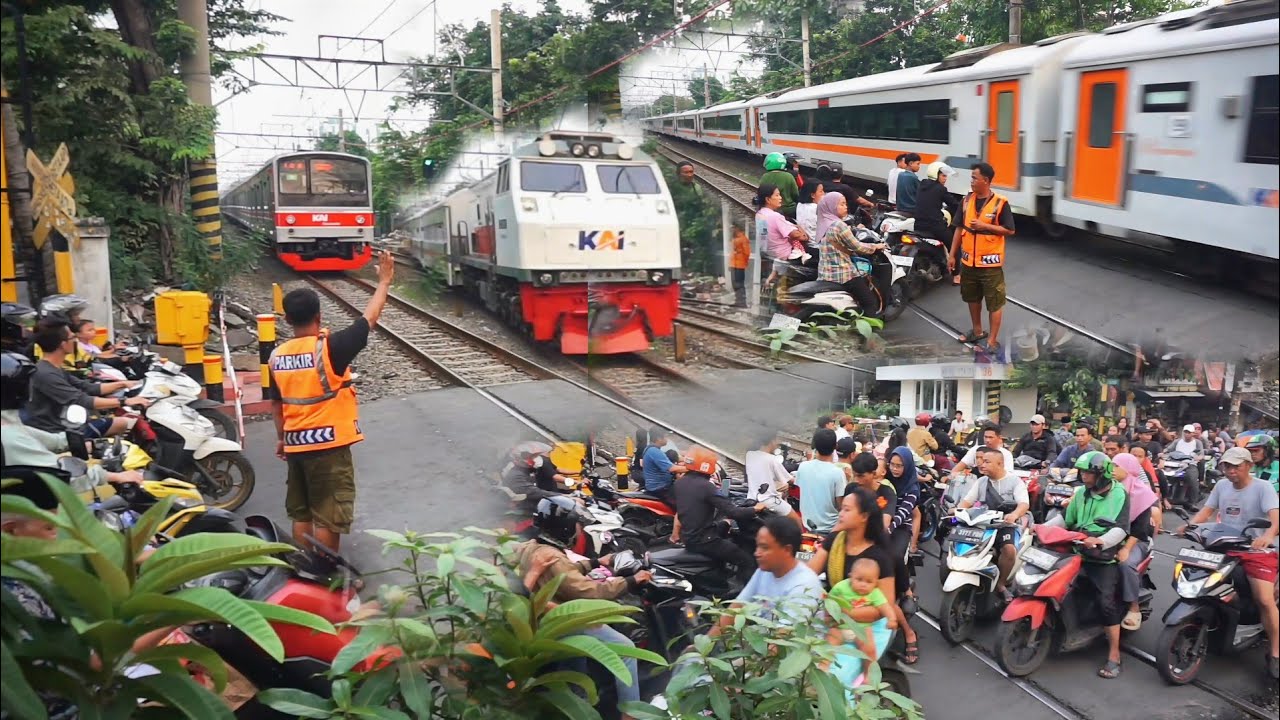 🔴kereta panjang ngebut banget diperlintasan gang Sentiong, suara kereta dari dekat