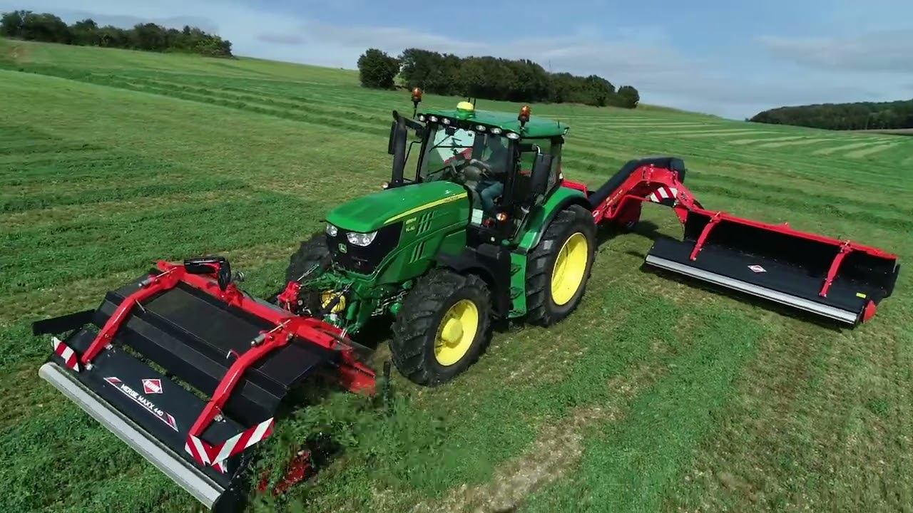 MERGE MAXX 440 F - KUHN front-mounted belt-merger in action