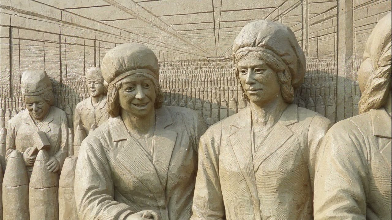 garderen zandsculpturen 75 jaar bevrijding