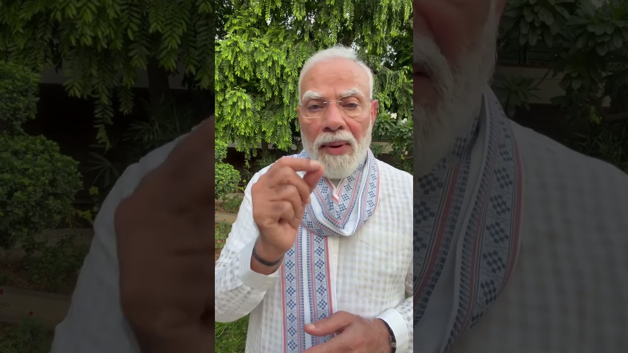 PM MODI LIVE AGAIN FOR FRIENDS