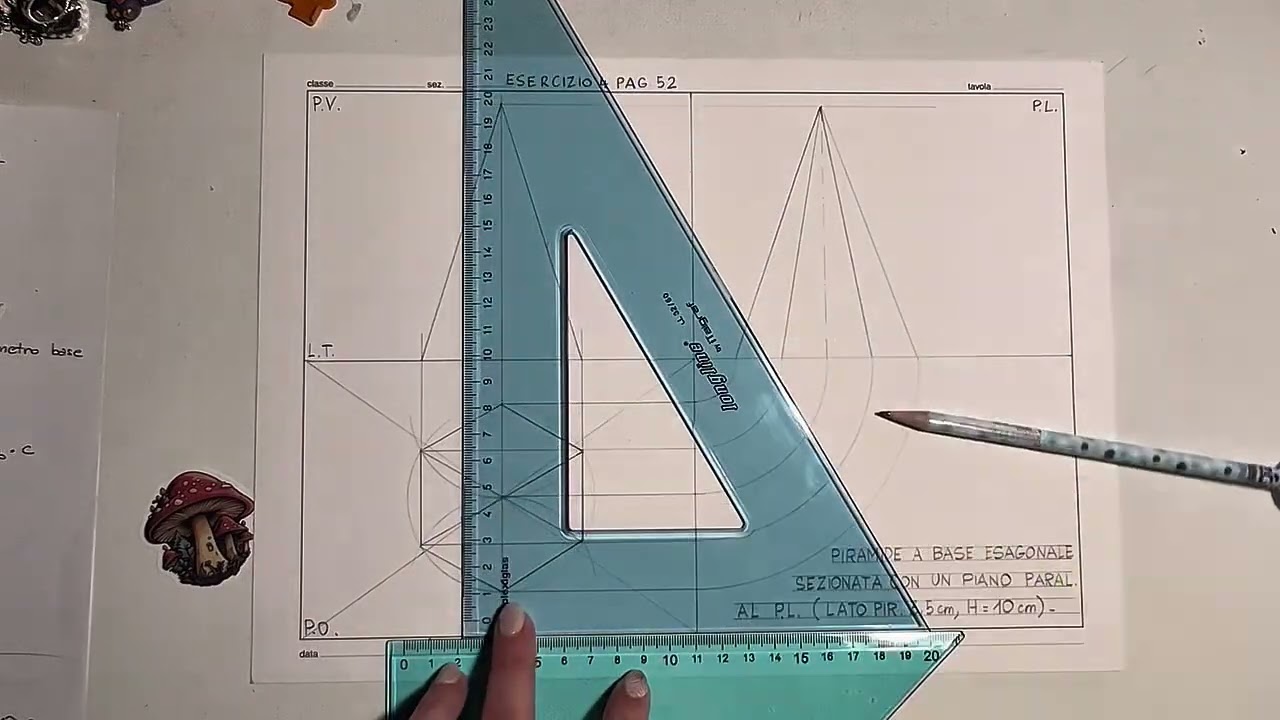 Seconda MEDIA -Sezione verticale piramide -secondaria di primo grado