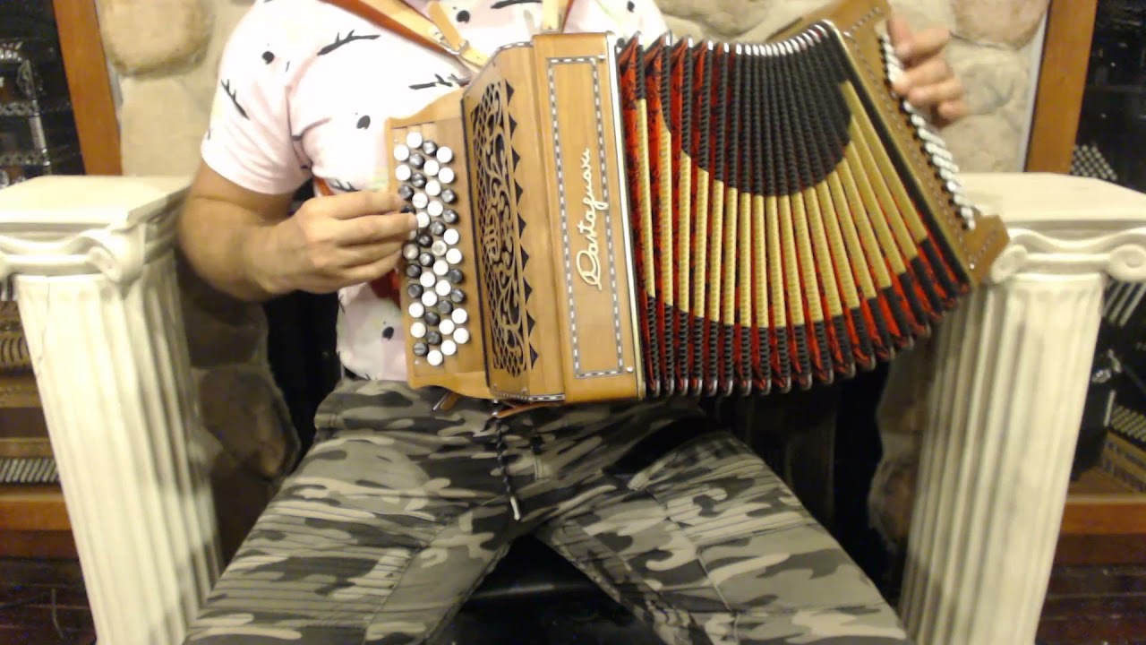 CASTMAGK3 - Castagnari Magica K3° Chromatic Button Accordion C System LMM 44 60 $8999