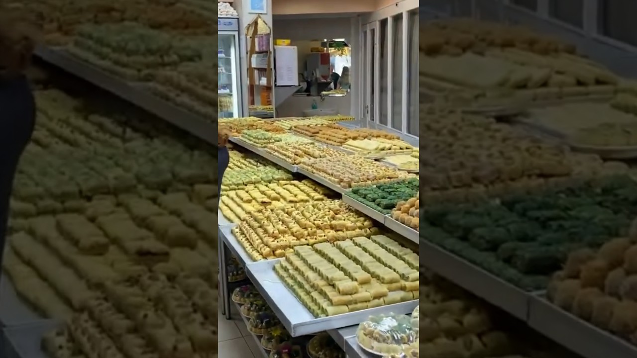 🔥HUGE Dessert Shop 🔥