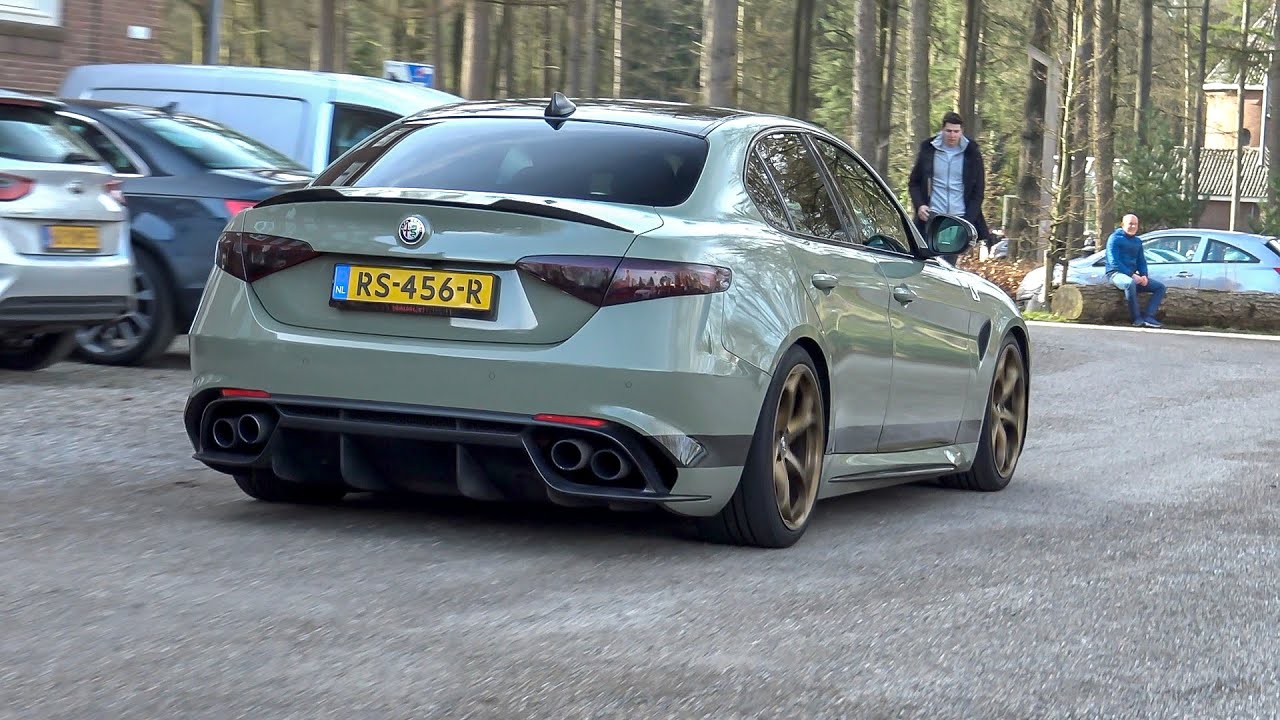 Alfa Romeo Giulia Quadrifoglio - Acceleration Sounds !
