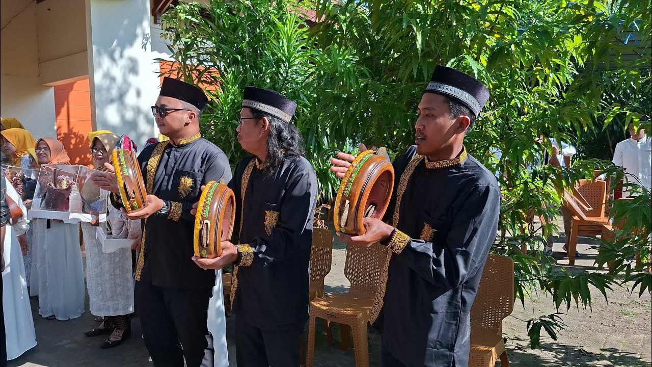 Pengawalan calon mempelai pengantin laki laki, Pontianak Singkawang . KAL-BAR