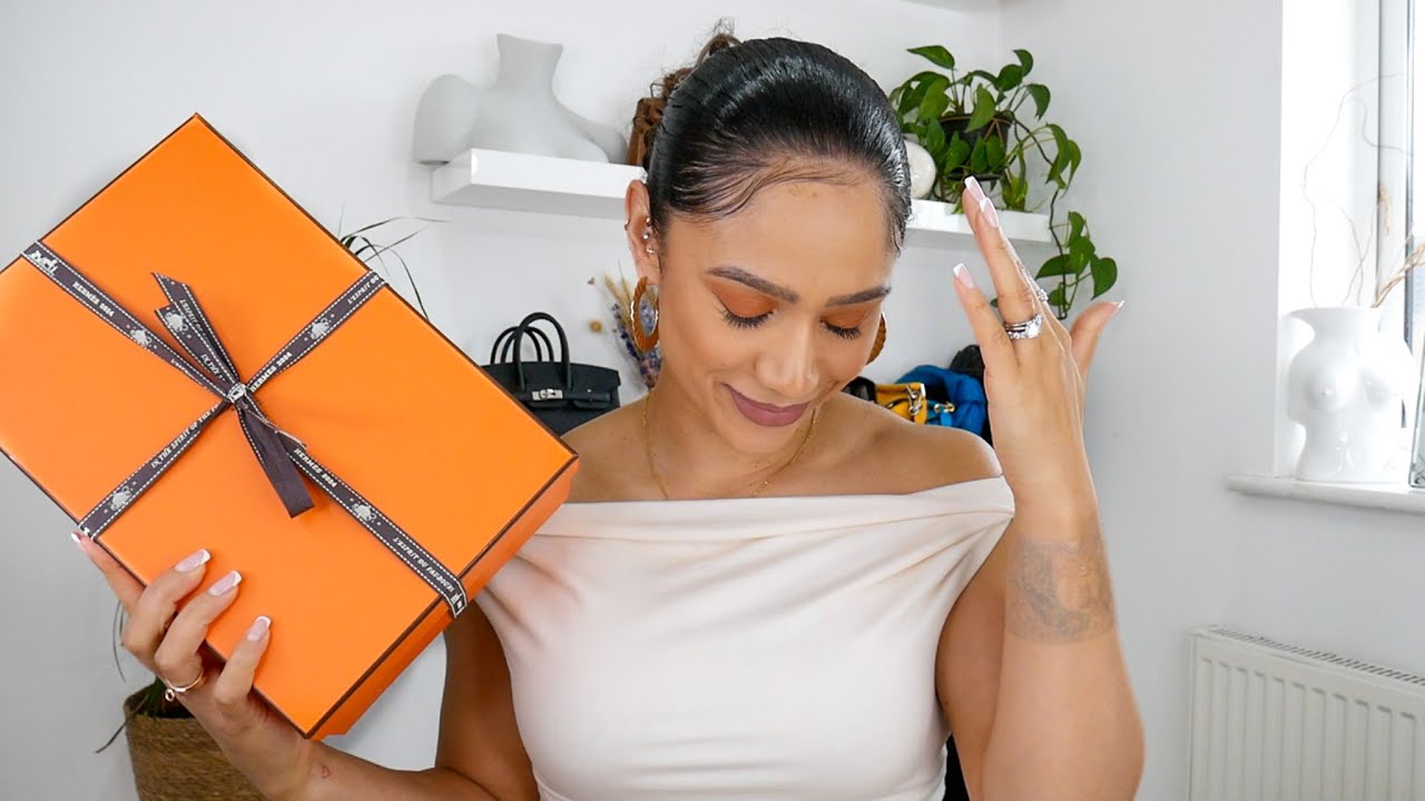 STORY TIME ABOUT SOME SHOES...The birkin of Shoes | Leather tips + Try on! | Tiana Peri