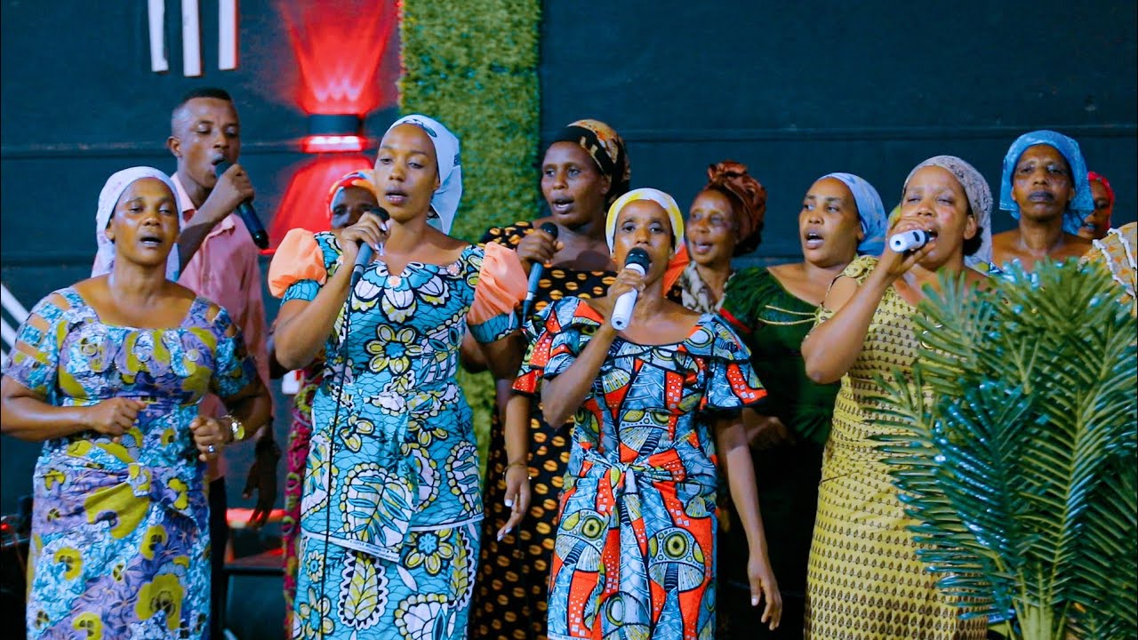 EMANUEL CHOIRE YABAPFAKAZI🇧🇮 BARIRIMBYE INDIRIMBO ZAKERA BATWIBUTSA IWACU RUGURU🇨🇩🇨🇩 WOOOW🥰