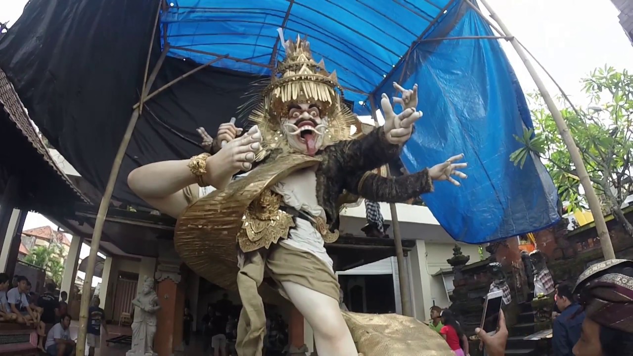 OGOH OGOH KOMPILASI ADA BANJAR TAINSIAT