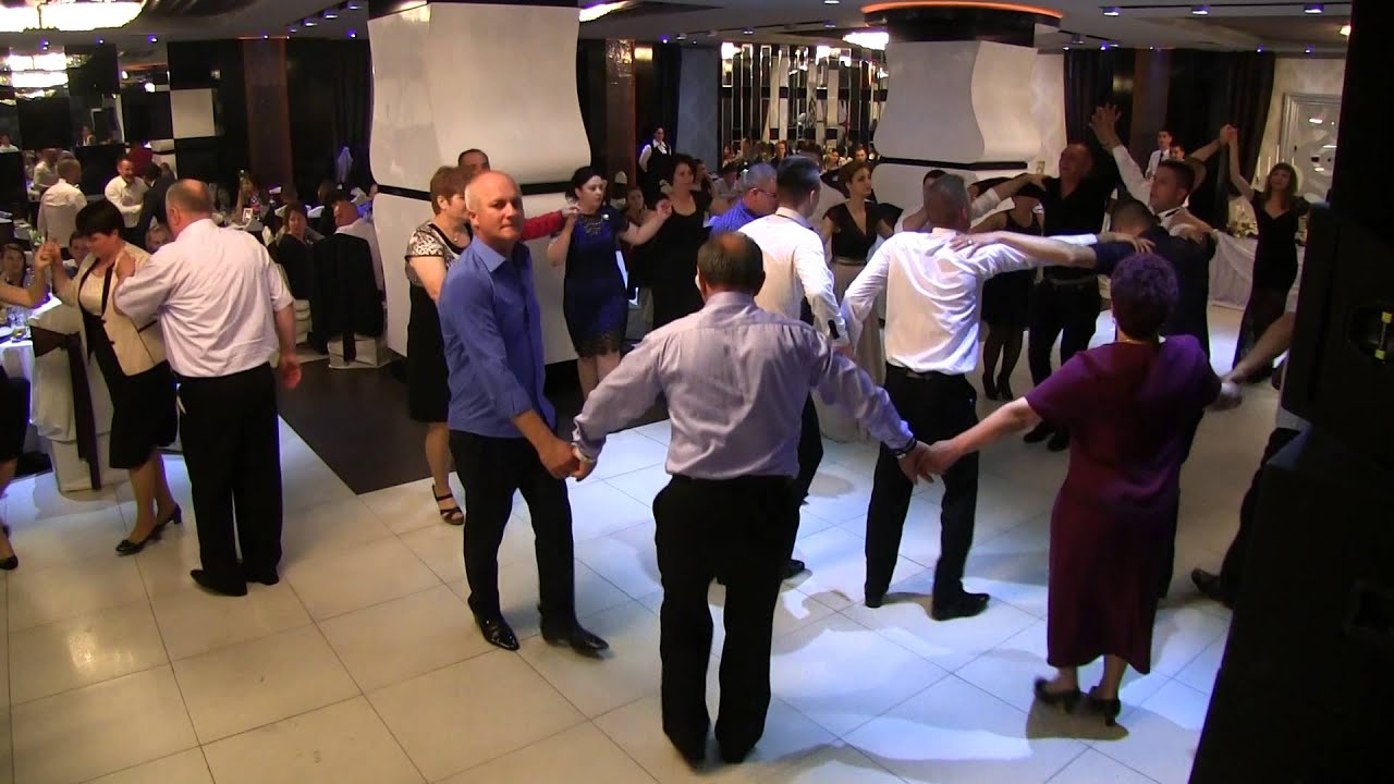 Camelia si Petrica Ciuca- nunta Iulia si Leo- 9 mai 2015 restaurant Europeca