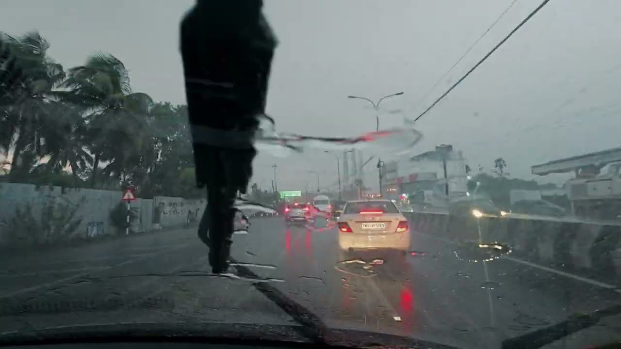 Rainy Day Drive on ECR &mdash; Neelankarai to Kelambakkam | Chennai Monsoon