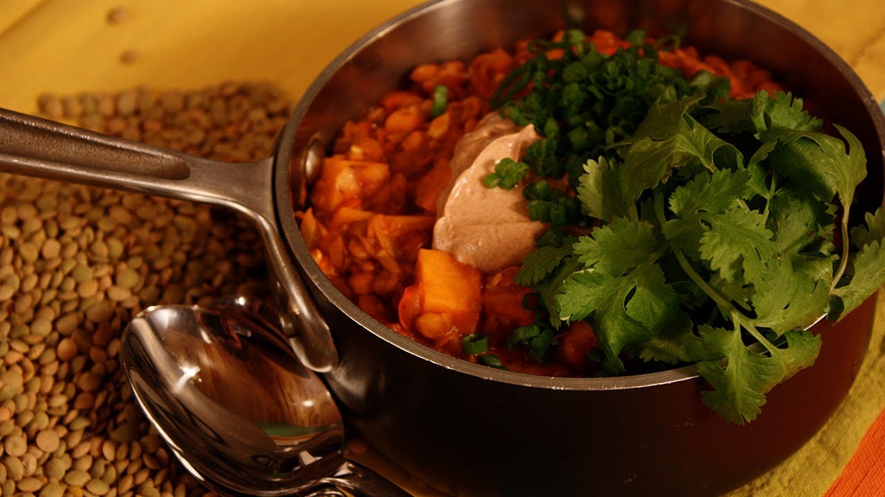 Sweet Potato Lentil Chili with Cinnamon Sour Cream