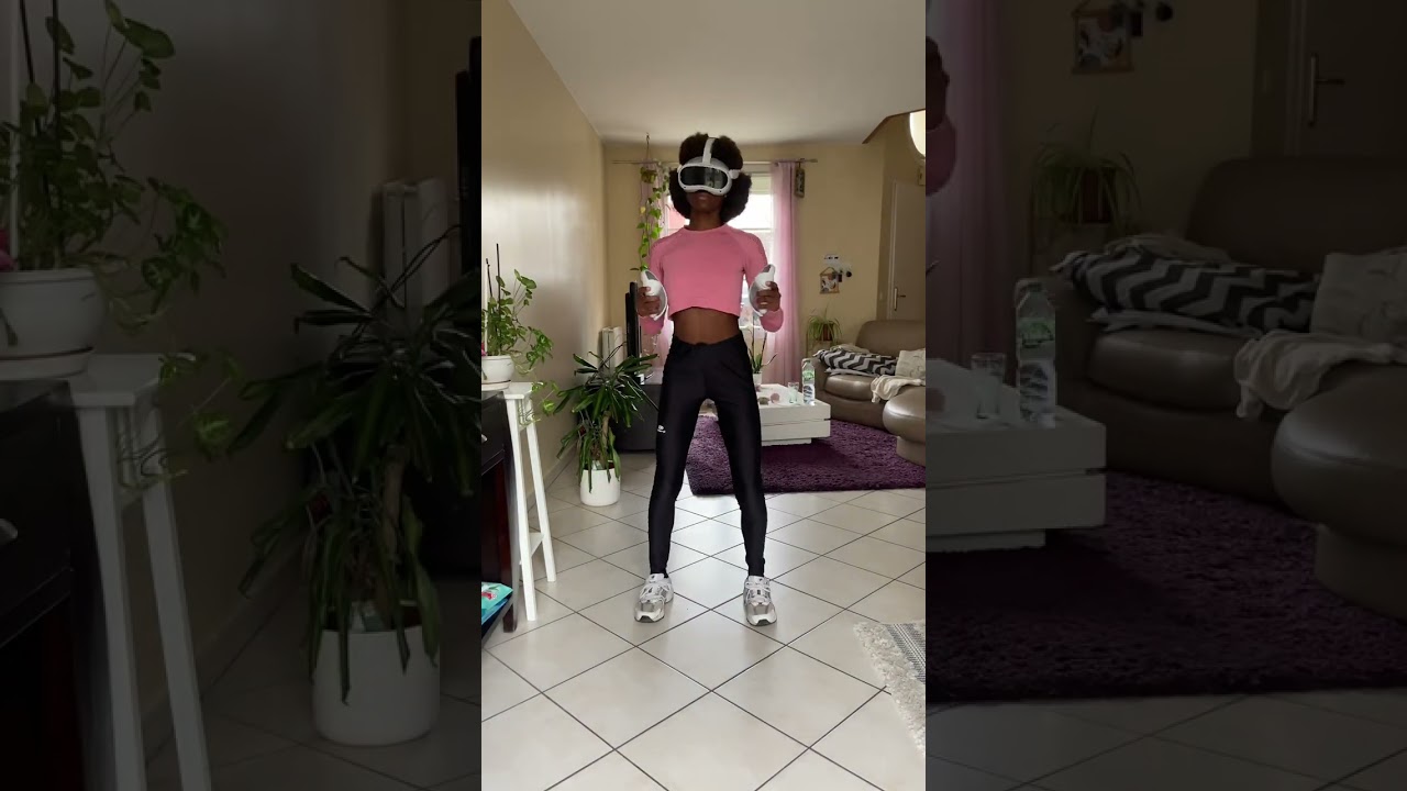 Sports at home whenever you want with the PICO 4 💪  #PICO4 #PICOXR #fitnessvr #bodycombat  #vr