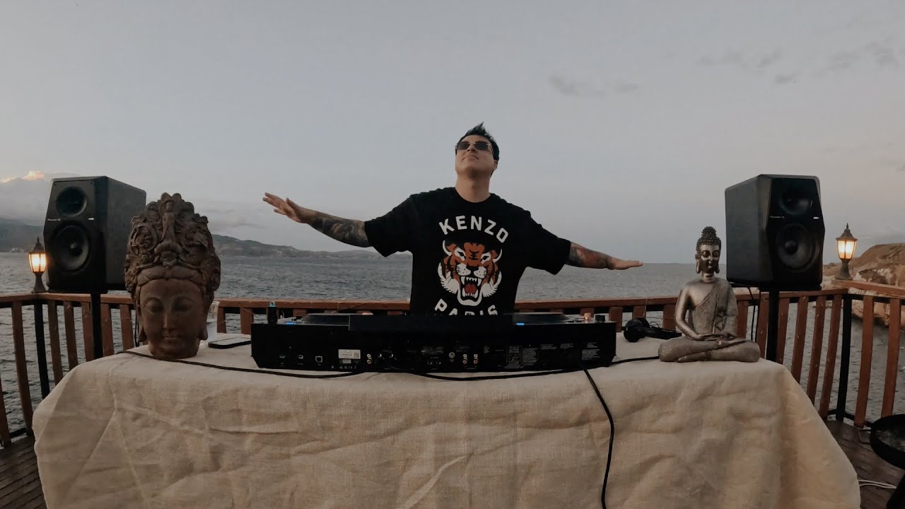 Melih Aydogan - Unique Sunset Live Mix | Organic House & Melodic House